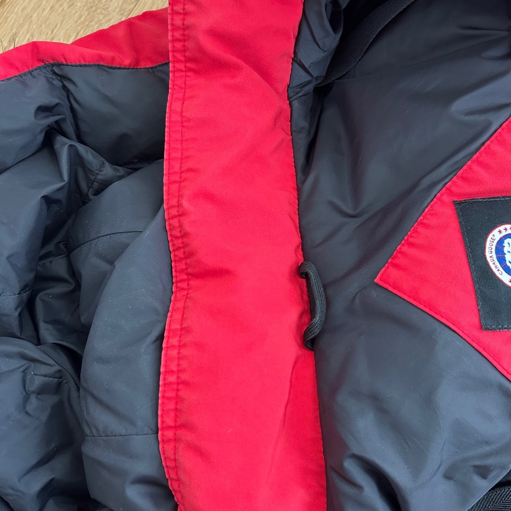 Women's Canada Goose Trillium Red Parka Coat - Picture 5 of 12